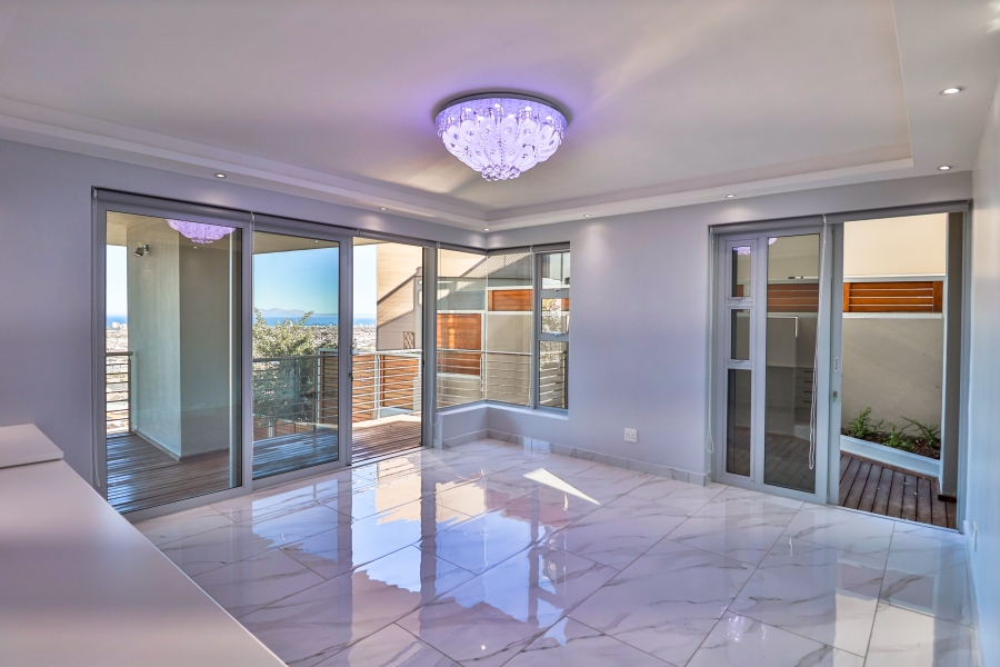 To Let 5 Bedroom Property for Rent in Fairhaven Country Estate Western Cape